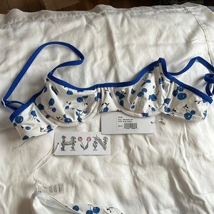 HVN SWIM. BIKINI BRA TOP- XS. Bottoms listed separately are size Small